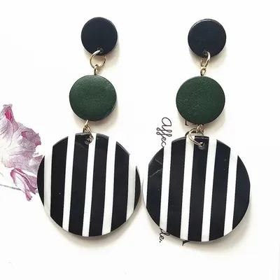 Boucles d'oreilles rondes à rayures Livia