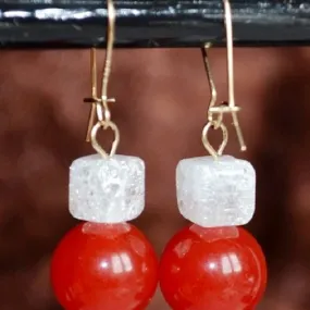 Boucles dormeuse plaqué or et cristal de roche