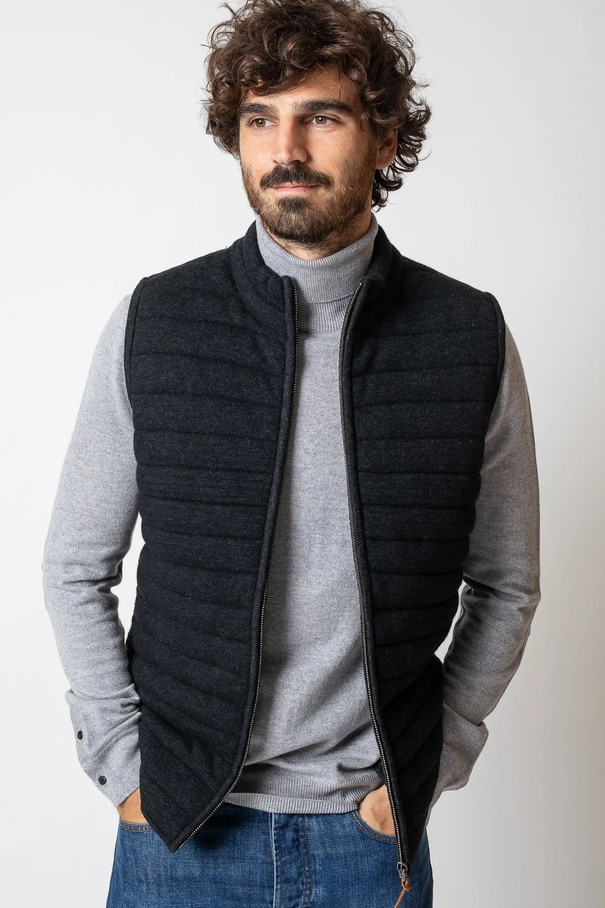 Gilet zippé Brunch Gris foncé | Gilet sans manche laine mérinos | Mode homme | JAQK Taille S Couleur Carbone