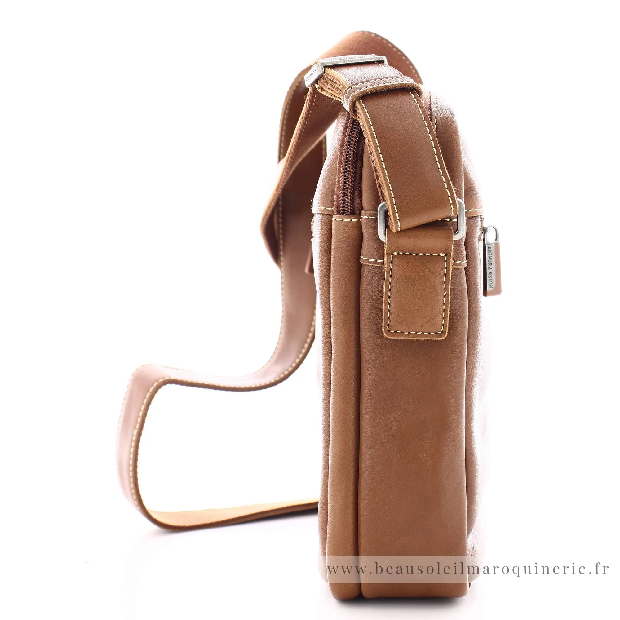 Sac Porté Travers Arthur & Aston Johany en Cuir 2028-11