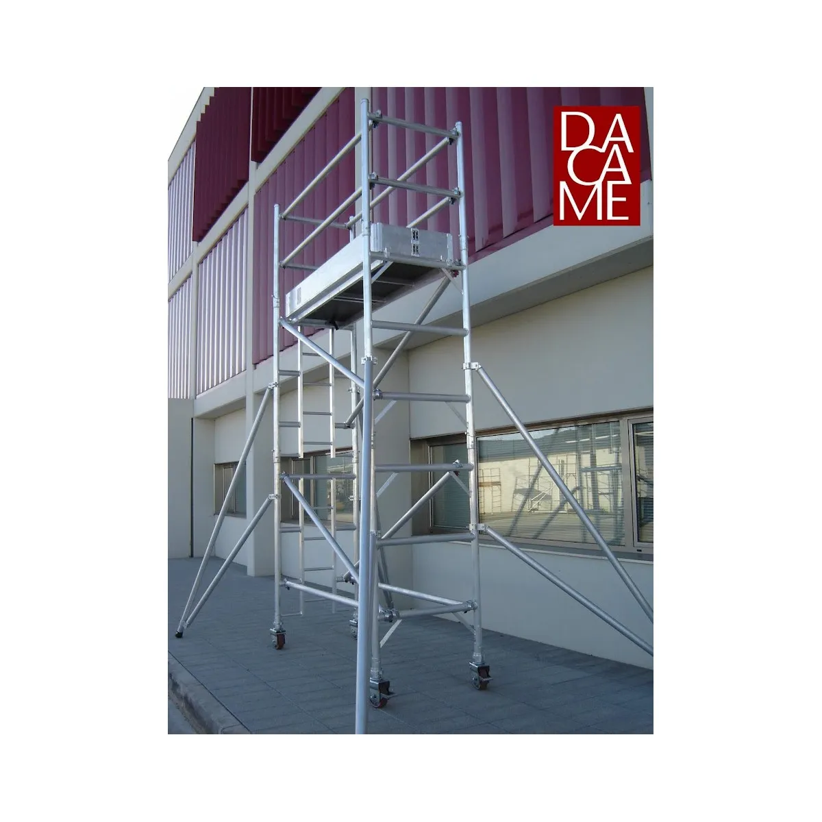 Tour roulante ALU 50 Lg 0,75 m Hauteur Travail 5,40 m Dacame